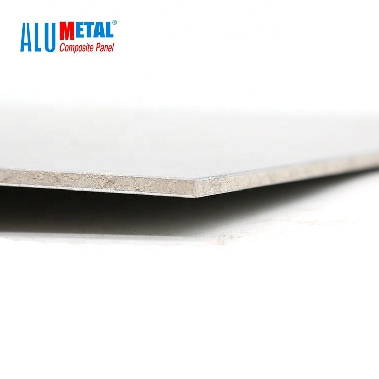 1220mm A2 حريق الألومنيوم المركب لوحة مثقبة Acp ورقة 3004 PE طلاء