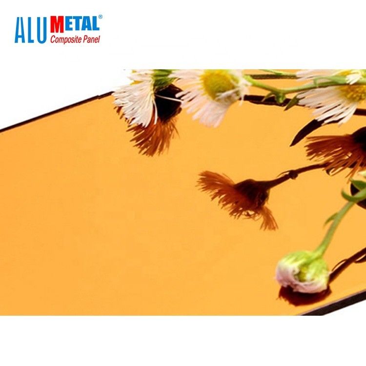 1220 X 2440mm Golden B1 الألومنيوم المركب ورقة 0.5 مم سميكة HDPE الأساسية